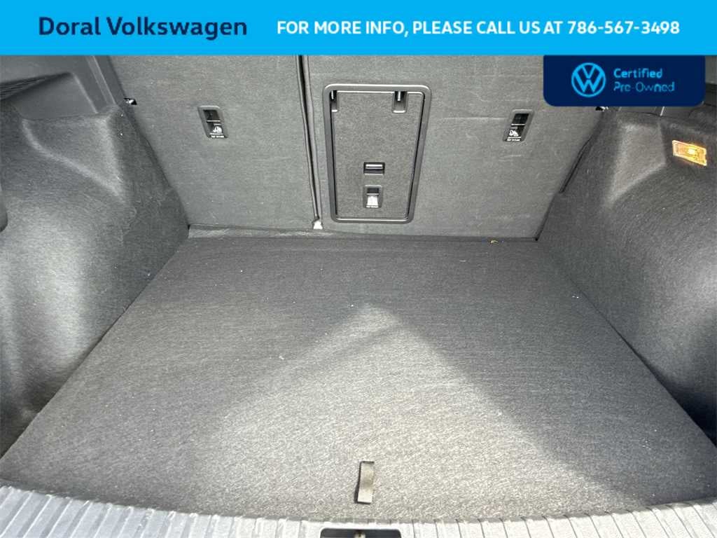 2023 Volkswagen Taos SEL