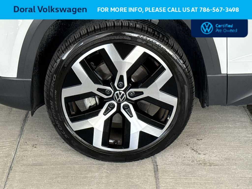 2023 Volkswagen Taos SEL