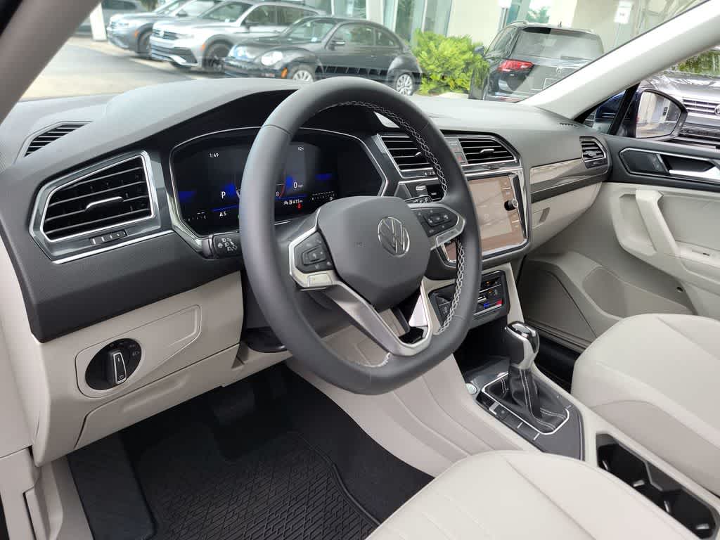2023 Volkswagen Tiguan SE