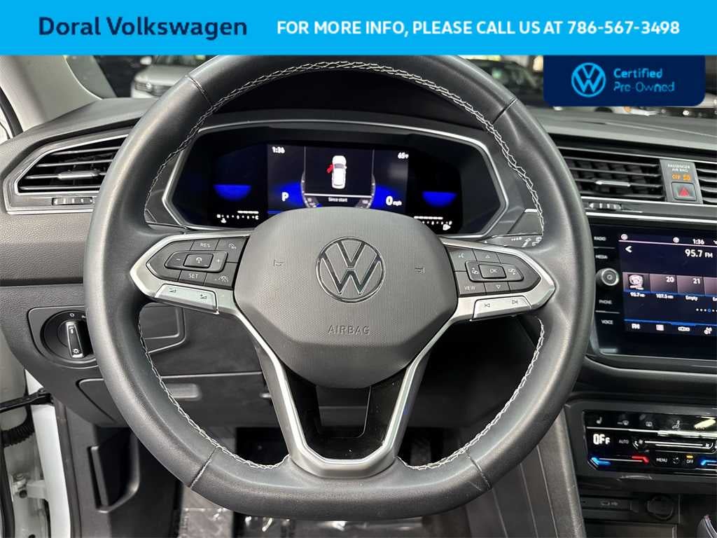 2022 Volkswagen Tiguan SE