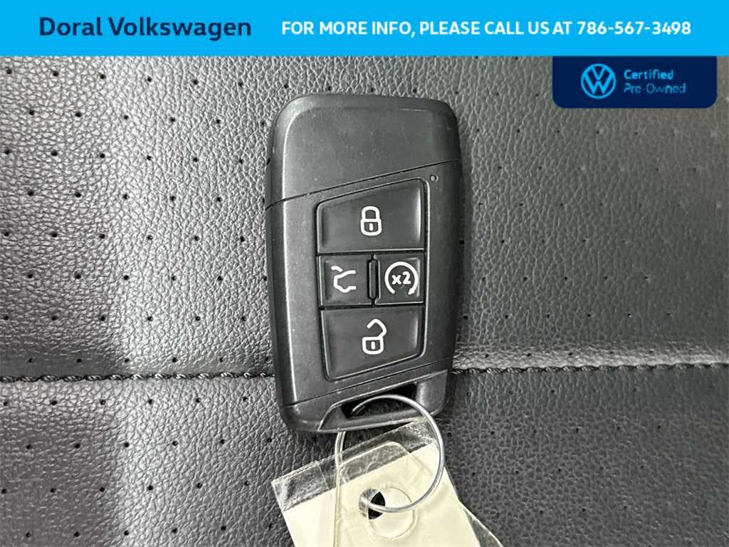 2022 Volkswagen Tiguan SE