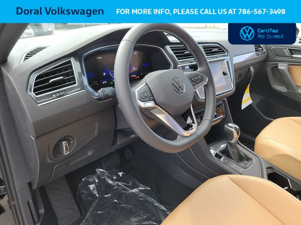 2023 Volkswagen Tiguan SE