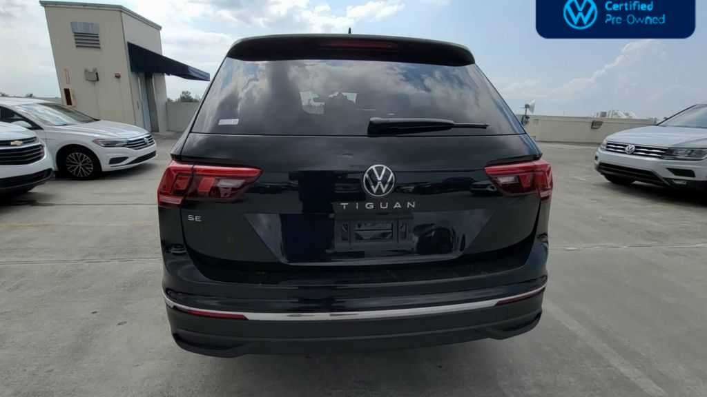 2023 Volkswagen Tiguan SE
