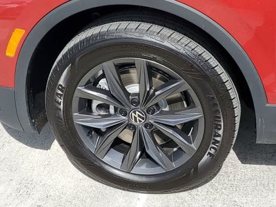 2024 Volkswagen Tiguan SE