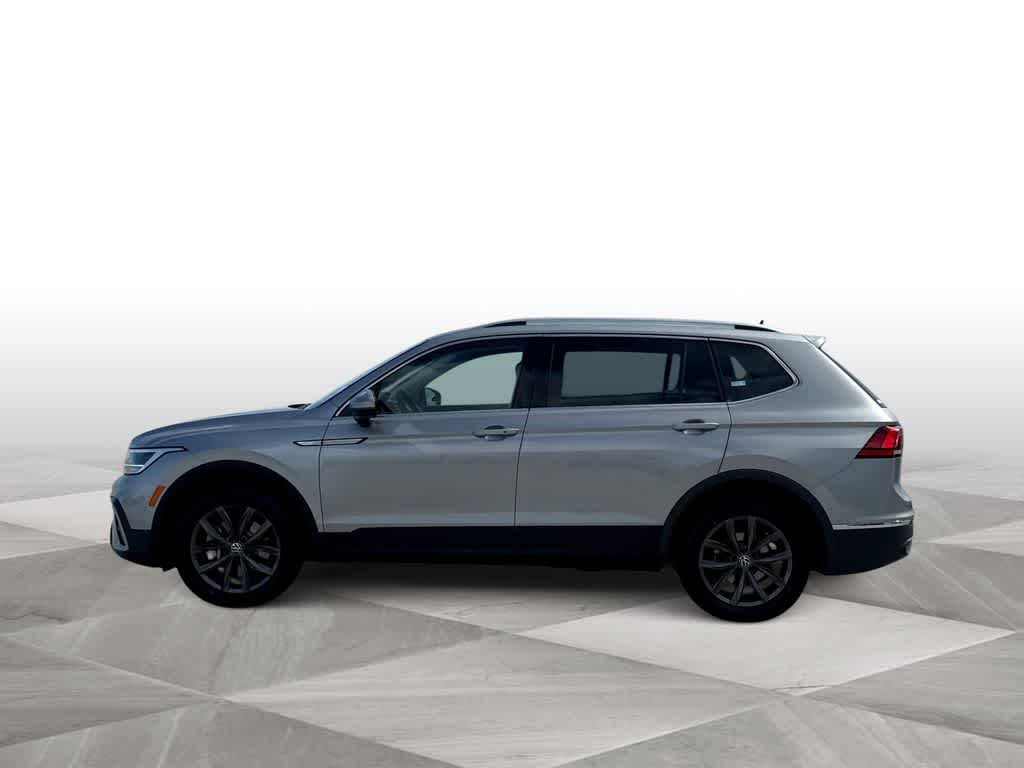 2023 Volkswagen Tiguan SE
