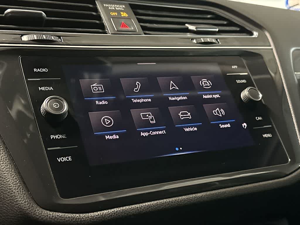 2023 Volkswagen Tiguan SE