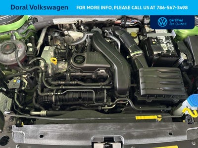 2025 Volkswagen Taos SE Black