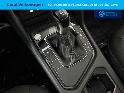 2025 Volkswagen Taos SE Black
