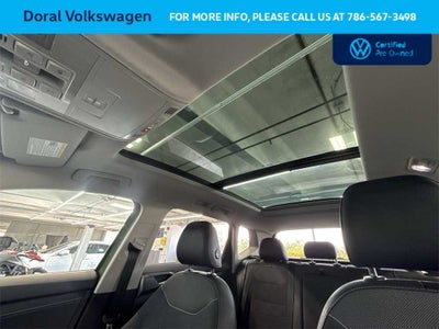 2025 Volkswagen Taos SE Black