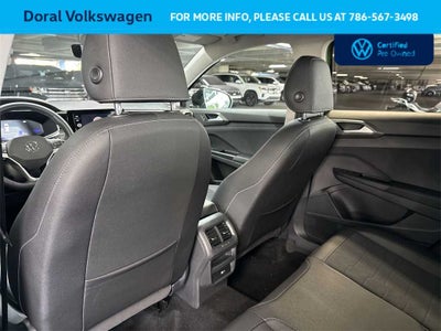 2025 Volkswagen Taos SE Black