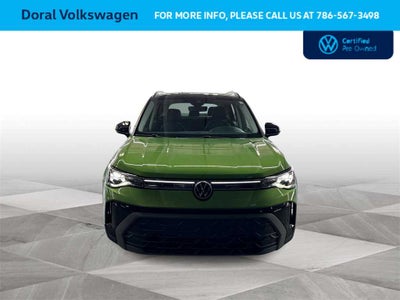 2025 Volkswagen Taos SE Black