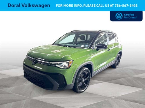 2025 Volkswagen Taos SE Black