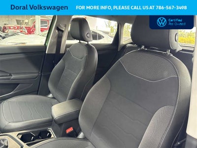 2025 Volkswagen Taos SE Black