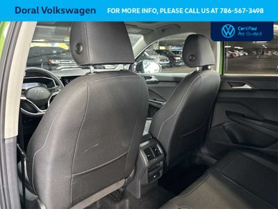 2025 Volkswagen Taos SE Black