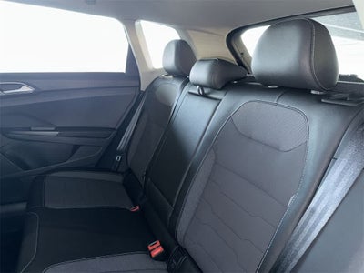 2026 Volkswagen Taos SE Black