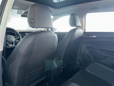 2026 Volkswagen Taos SE Black