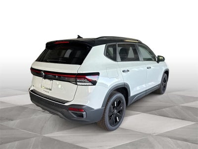 2026 Volkswagen Taos SE Black