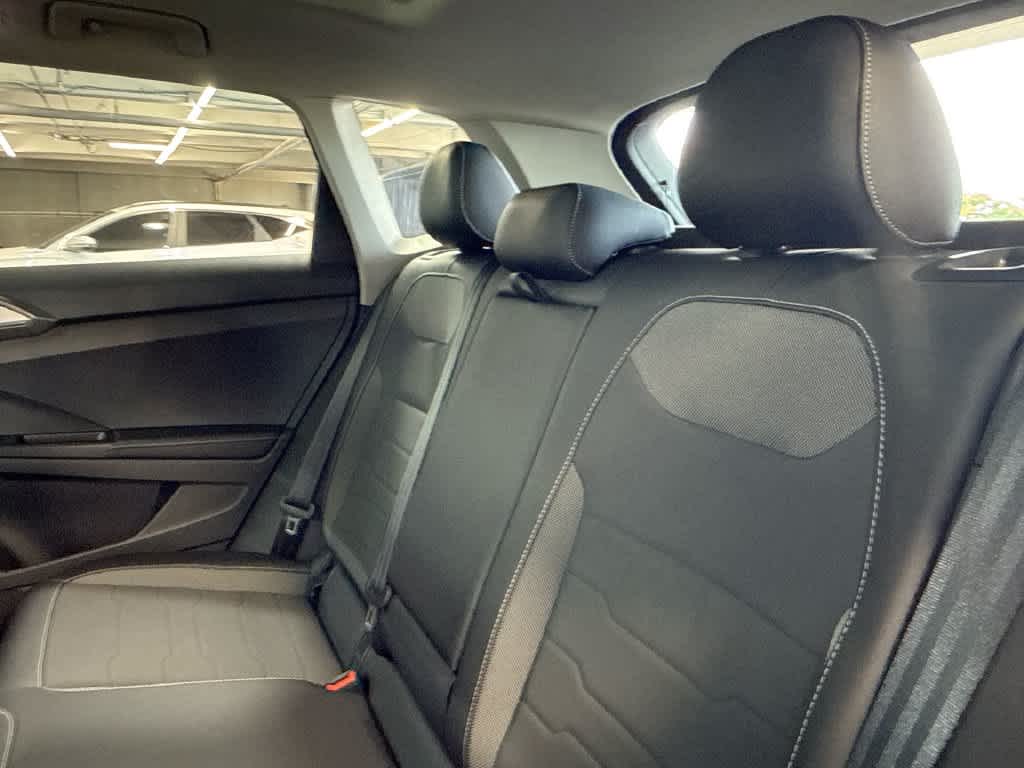 2026 Volkswagen Taos SE Black