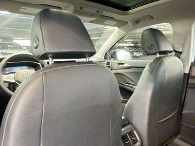 2026 Volkswagen Taos SE Black