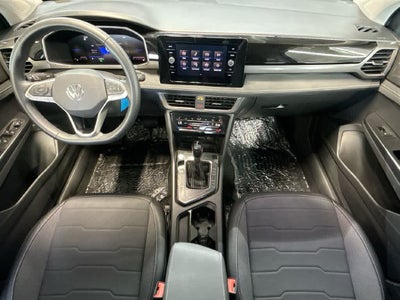 2026 Volkswagen Taos SE Black