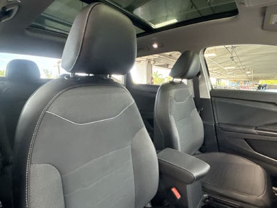 2026 Volkswagen Taos SE Black
