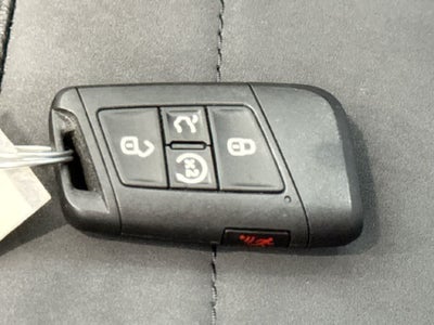 2026 Volkswagen Taos SE Black