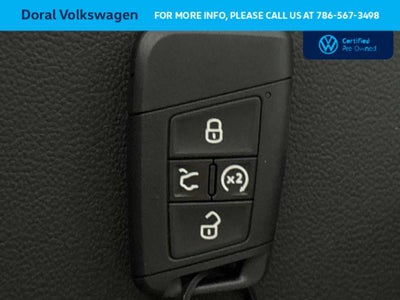 2025 Volkswagen Taos SE Black