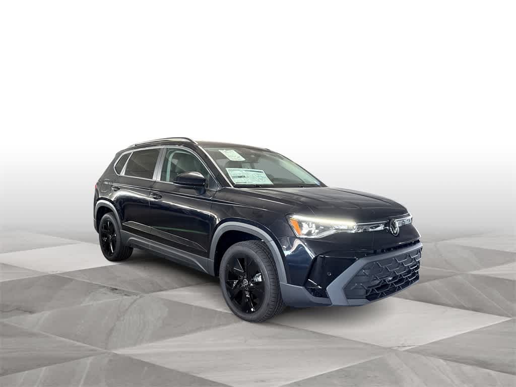 2026 Volkswagen Taos SE Black
