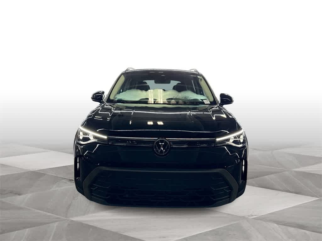 2025 Volkswagen Taos SE Black