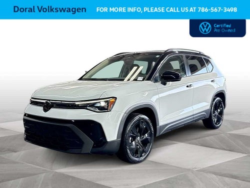 2025 Volkswagen Taos SE Black