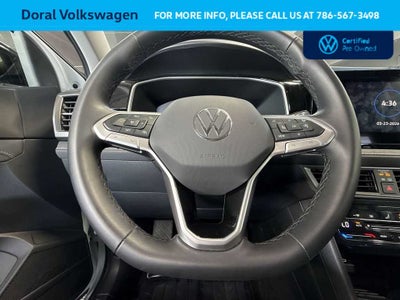 2025 Volkswagen Taos SE Black