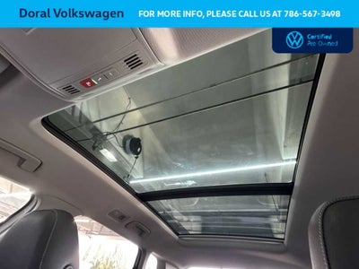 2025 Volkswagen Taos SE Black