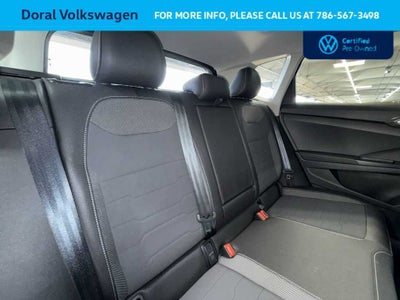 2025 Volkswagen Taos SE Black