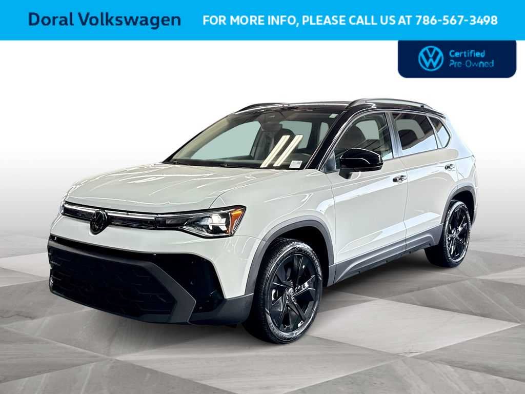 2025 Volkswagen Taos SE Black