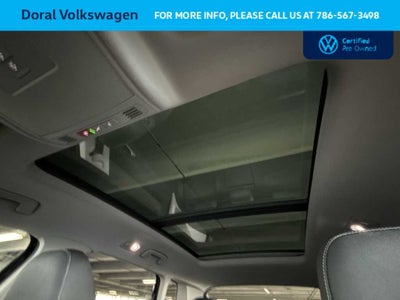 2025 Volkswagen Taos SE Black