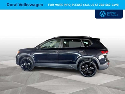 2025 Volkswagen Taos SE Black