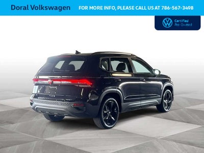 2025 Volkswagen Taos SE Black