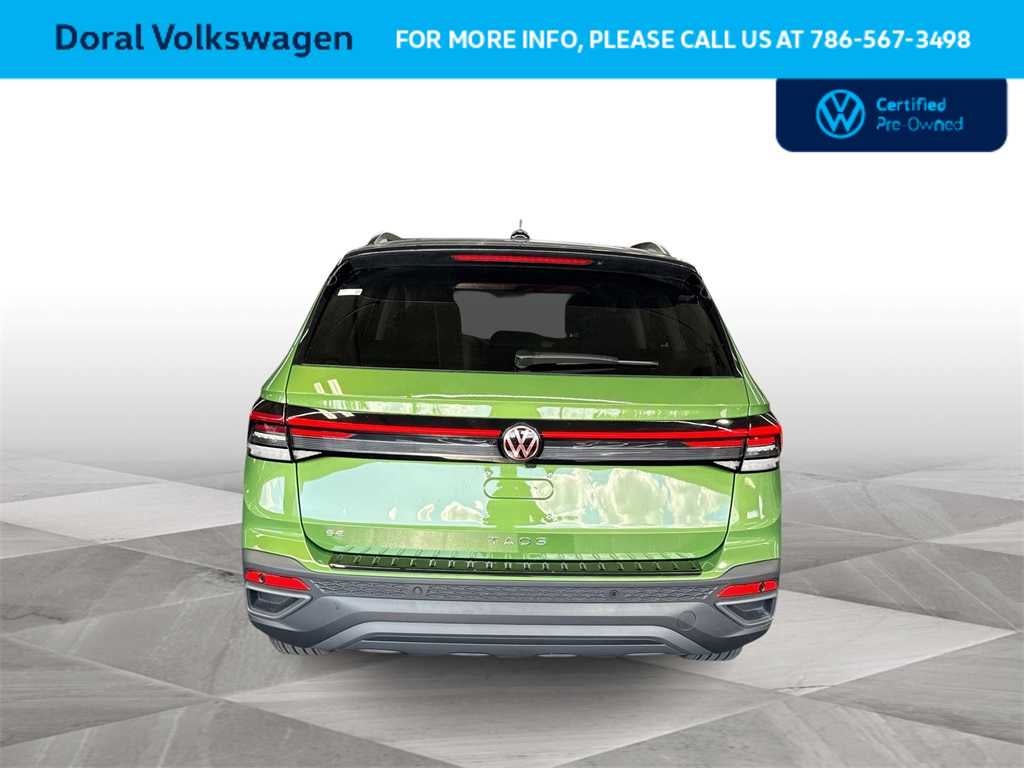 2025 Volkswagen Taos SE Black