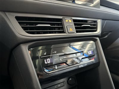 2026 Volkswagen Taos SE Black