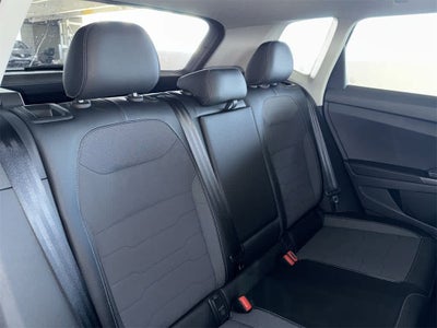 2026 Volkswagen Taos SE Black