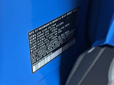 2026 Volkswagen Taos SE Black