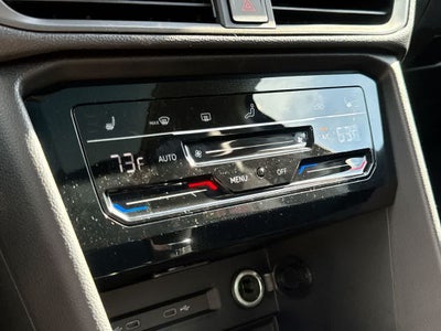2026 Volkswagen Taos SE Black