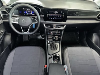 2026 Volkswagen Taos SE Black