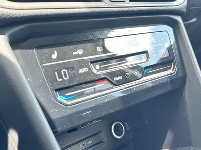 2026 Volkswagen Taos SE Black