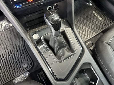 2026 Volkswagen Taos SE Black