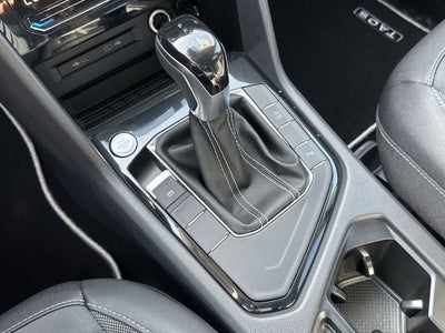 2026 Volkswagen Taos SE Black