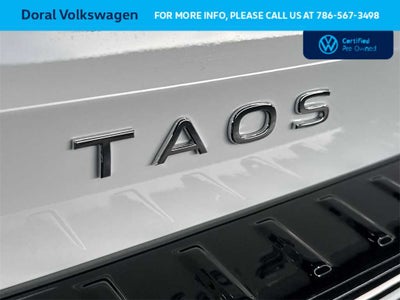 2025 Volkswagen Taos SE Black