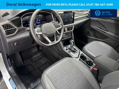 2025 Volkswagen Taos SE Black