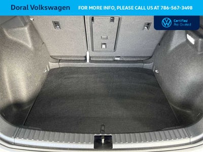 2025 Volkswagen Taos SE Black