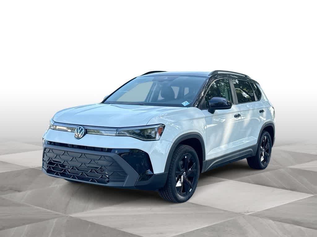 2026 Volkswagen Taos SE Black